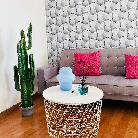 Comecasa 2 Bedrooms Apartment 450Mt From Duomo Milano Esterno foto